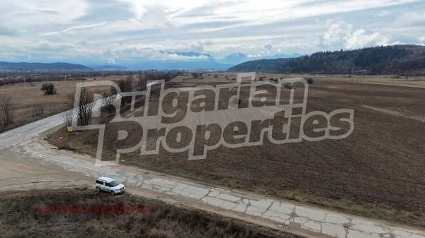 Продава парцел, с. широки дол, област софия област