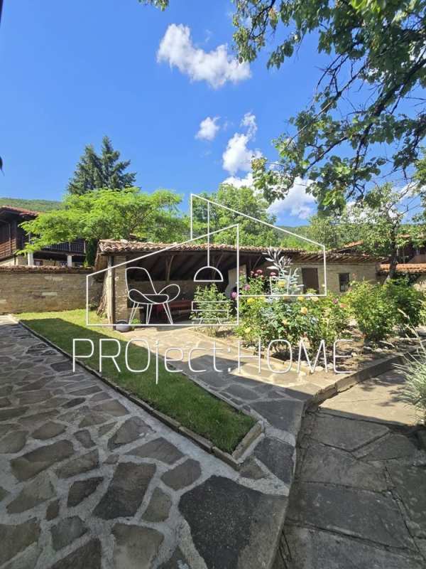 Продава къща, с. жеравна, област сливен