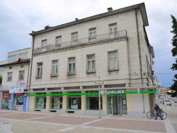 Продава офис, гр. пещера, област пазарджик