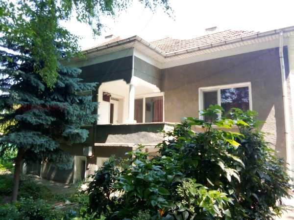 Продава къща, гр. козлодуй, област враца