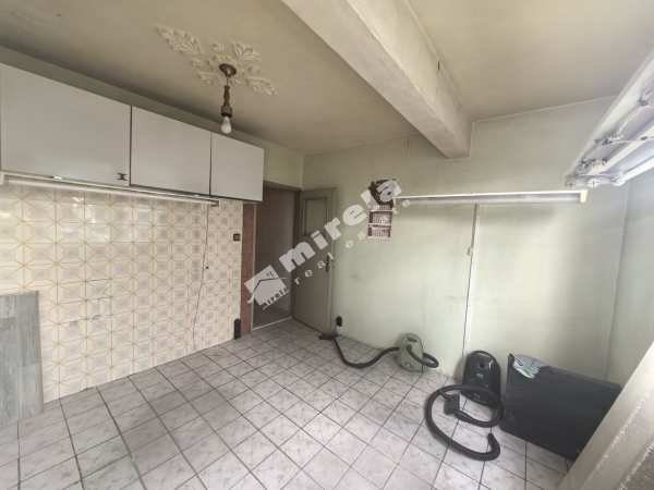 Продава 2-стаен, гр. ямбол, диана