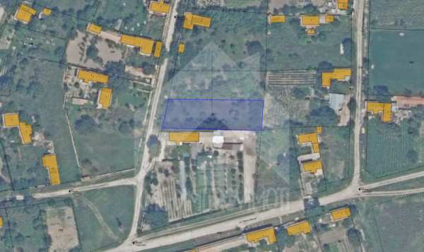 Продава парцел, гр. нови пазар, област шумен