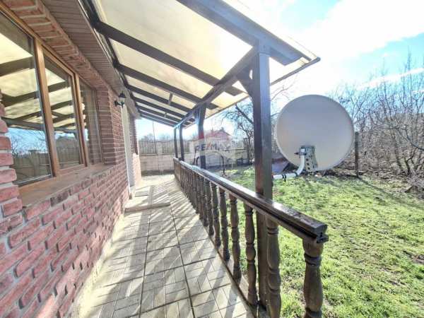 Продава къща, с. осеново, област варна