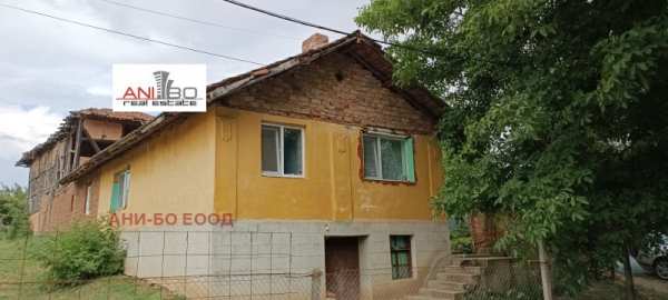 Продава  къща с. Чавдар, област София
      65 кв.м