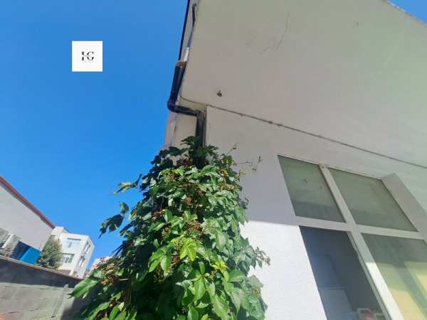 Продава  магазин гр. Поморие, област Бургас
      65 кв.м