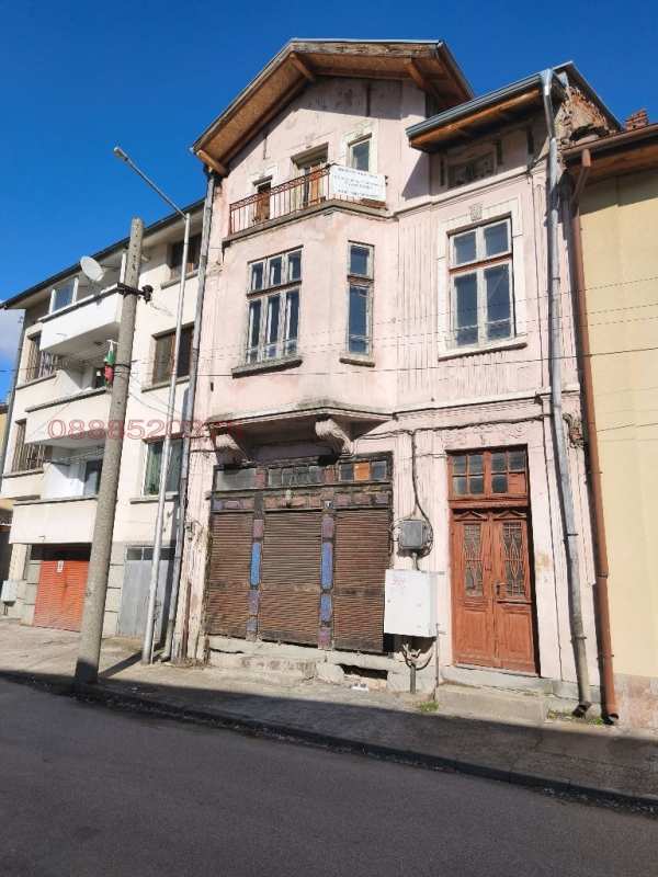Продава къща, гр. габрово, център