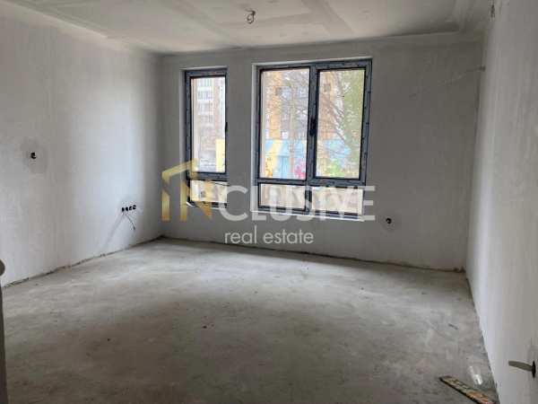 Продава 3-стаен, гр. варна, лятно кино тракия