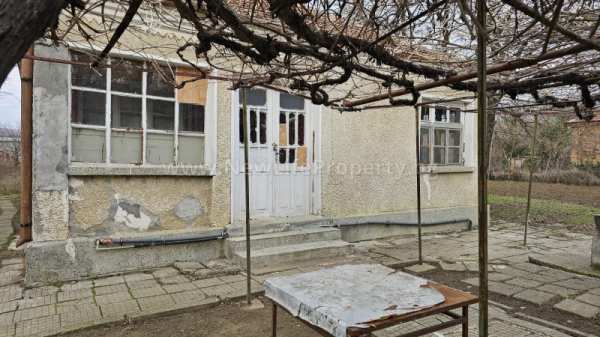 Продава къща, с. гюльовца, област бургас