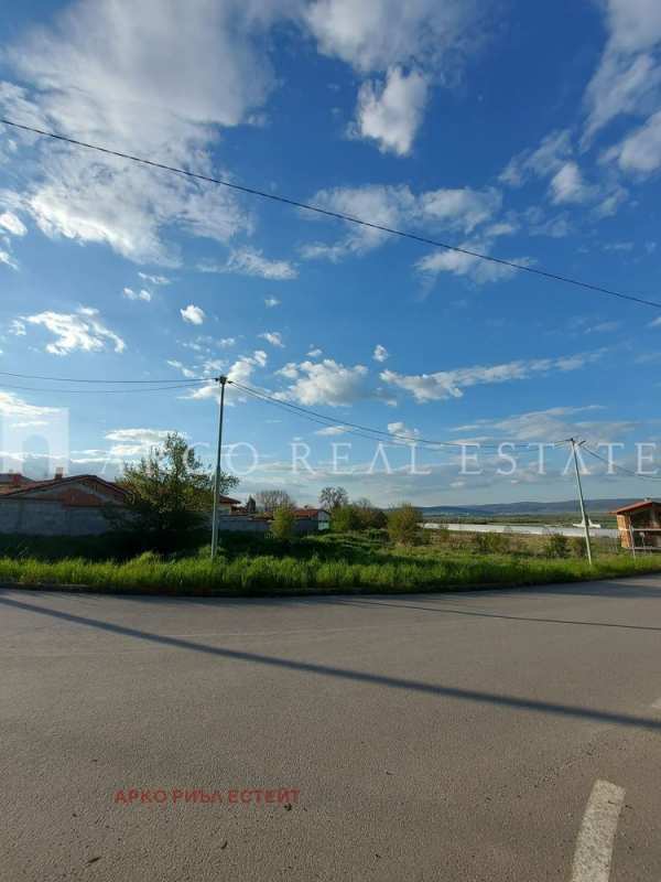 Продава парцел, с. черньово, област софия област