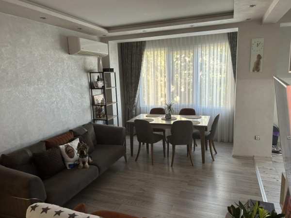 Продава  многостаен град Бургас, Център
      132 кв.м