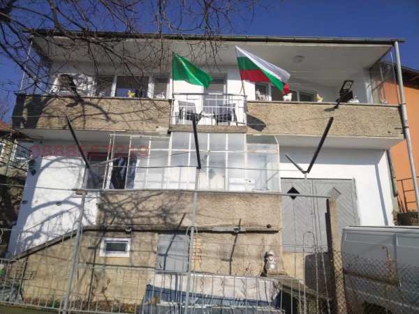 Продава къща, гр. разград, абитрус