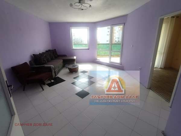 Продава 3-стаен, гр. шумен, 5-ти полк