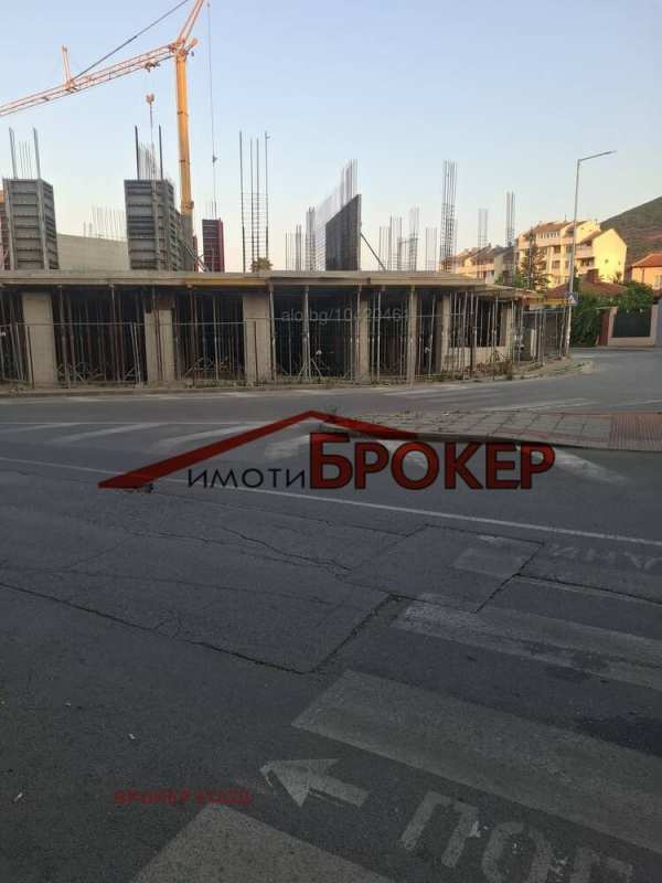 Продава магазин, гр. сливен, център