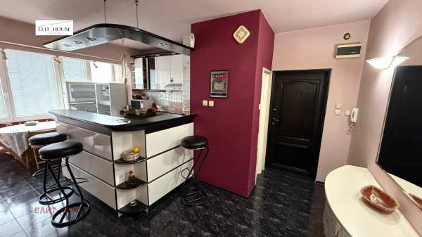 Продава 3-стаен, гр. софия, оборище