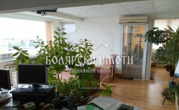 Продава офис, гр. велико търново, център
