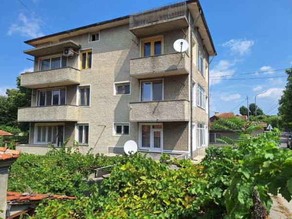 Продава етаж от къща, гр. провадия, област варна
