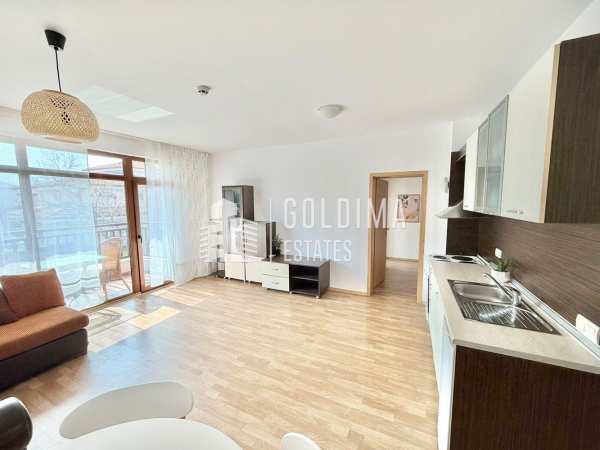 Продава 4-стаен, гр. ахелой, област бургас