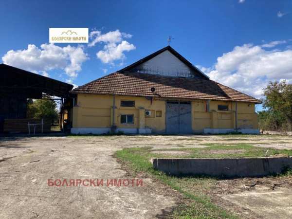 Продава склад, гр. горна оряховица, област велико търново