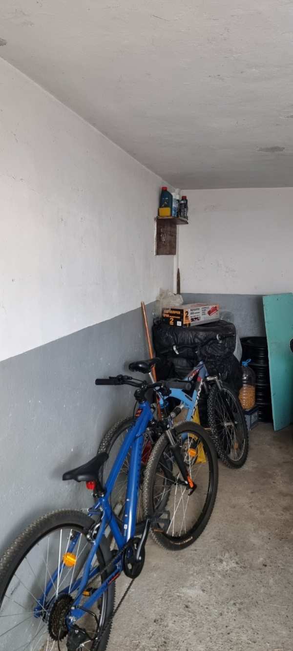 Продава гараж, паркомясто, гр. разград, център