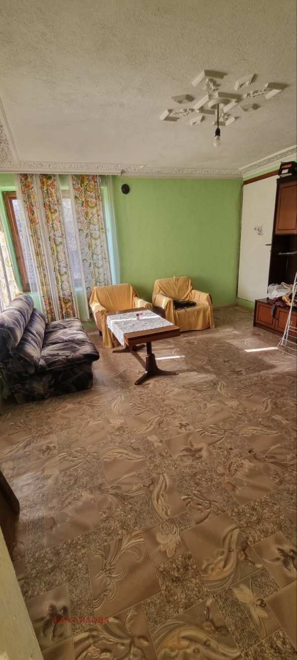 Продава къща, с. сулица, област стара загора