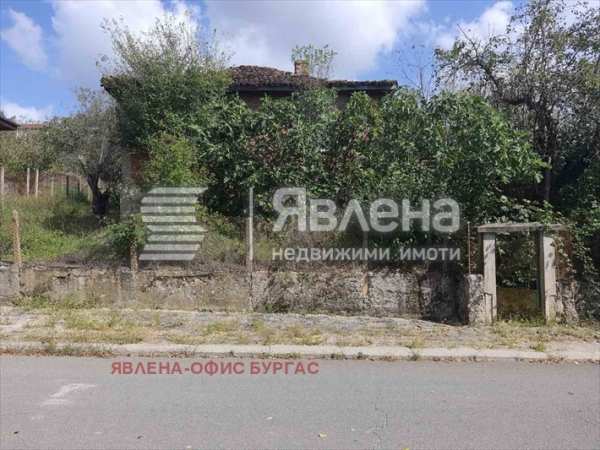 Продава  къща с. Кости, област Бургас
      150 кв.м