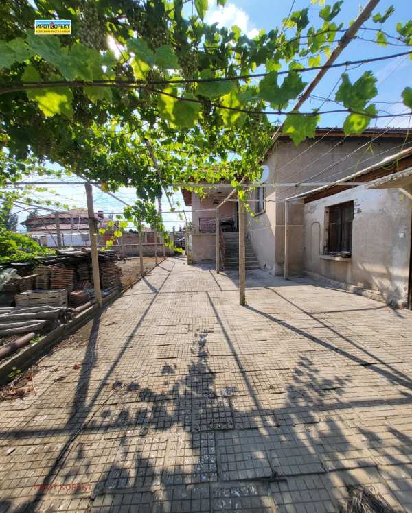 Продава къща, с. огняново, област пазарджик