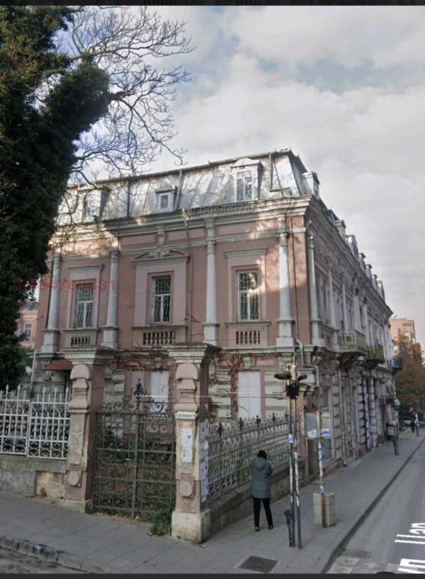 Продава къща, гр. свищов, област велико търново