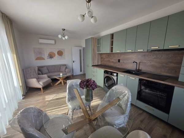 Продава 2-стаен, гр. хасково, център