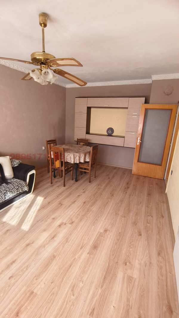 Продава 1-стаен, гр. добрич, жп гара