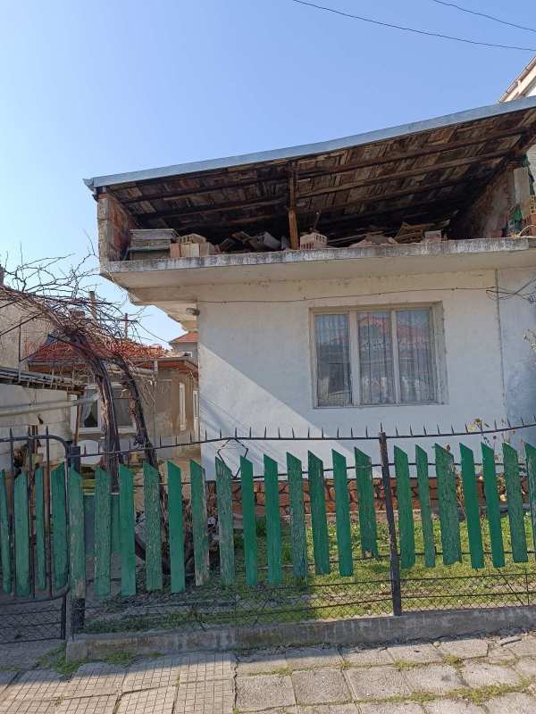 Продава къща, гр. силистра, център