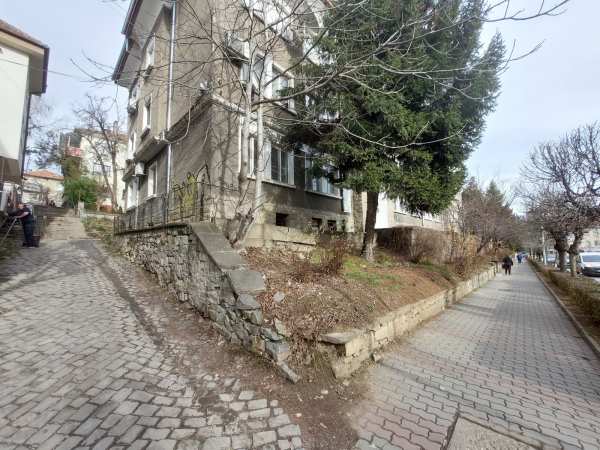Продава 3-стаен, гр. велико търново, център