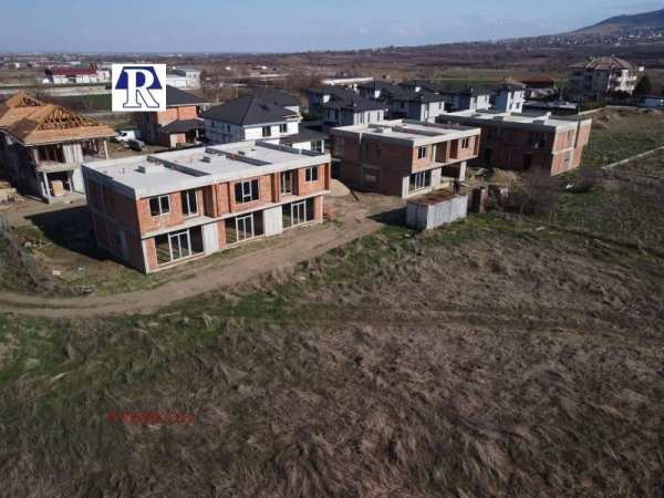 Продава къща, с. първенец, област пловдив
