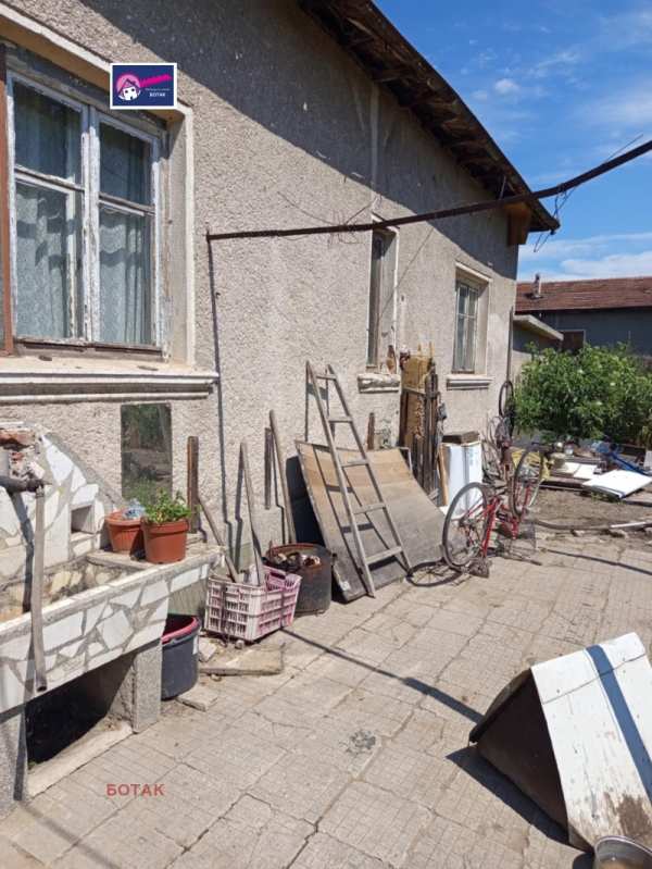 Продава къща, гр. септември, област пазарджик
