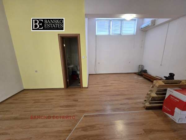 Продава офис, гр. разлог, област благоевград