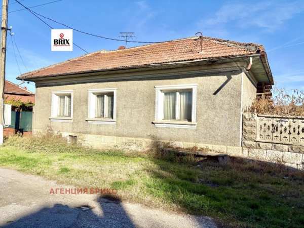 Продава къща, с. борисово, област русе