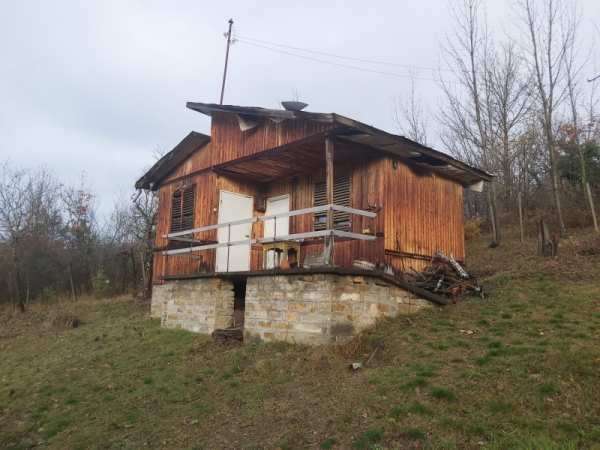 Продава къща, с. гумощник, област ловеч