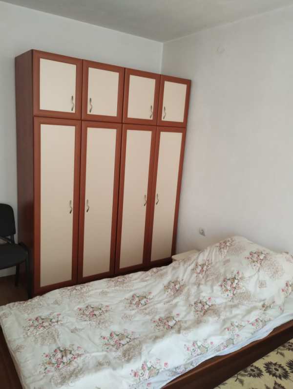 Продава  къща гр. Кнежа, област Плевен
      150 кв.м