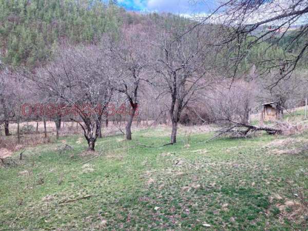 Продава парцел, с. лесковдол, област софия област