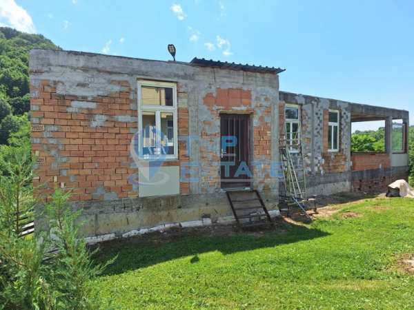 Продава къща, с. войнежа, област велико търново