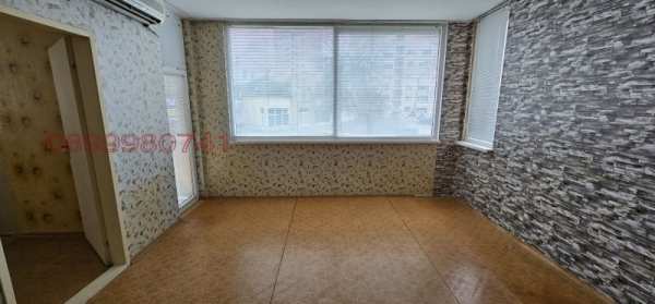 Продава 3-стаен, гр. ямбол, граф игнатиев