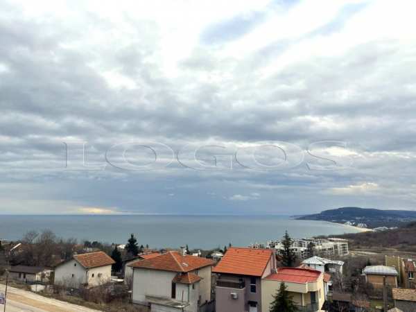 Продава  хотел к.к. Албена, област Добрич
      500 кв.м