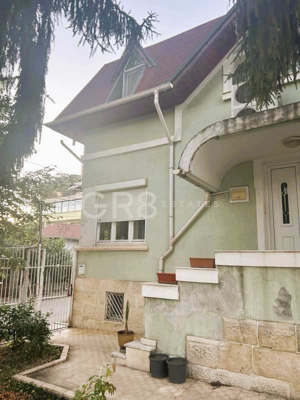 Продава къща, гр. разград, варош