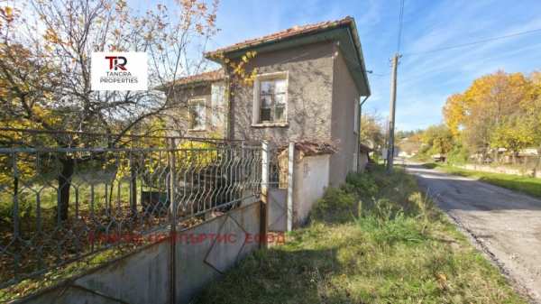 Продава къща, с. гълъбник, област перник