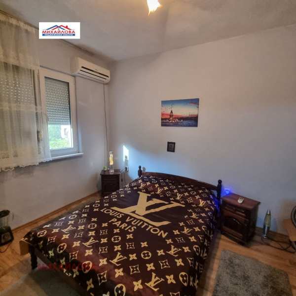 Продава етаж от къща, гр. стара загора, казански - изток