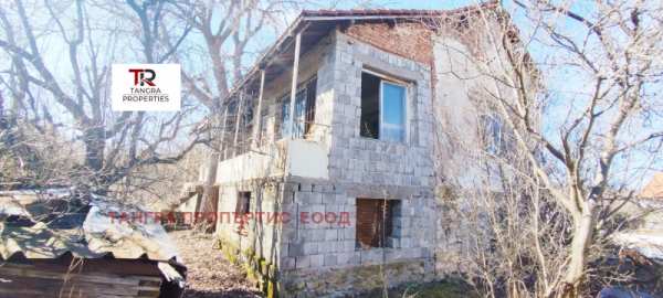 Продава  къща с. Ковачевци, област Перник
      120 кв.м