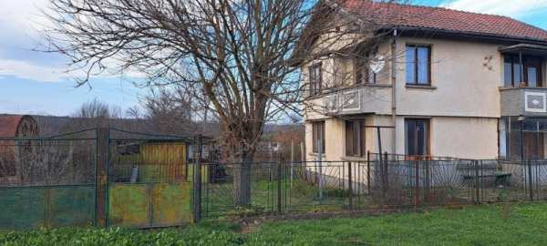 Продава къща, с. загорци, област бургас