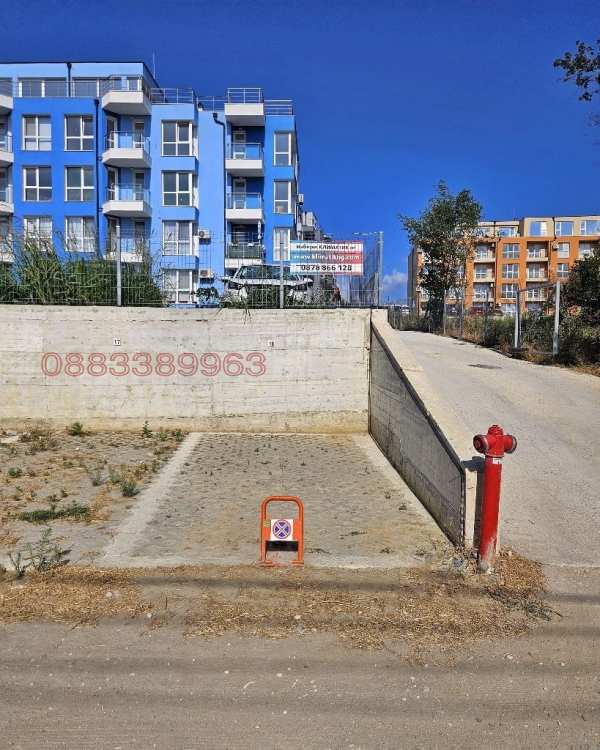 Продава гараж, паркомясто, гр. варна, м-т пчелина