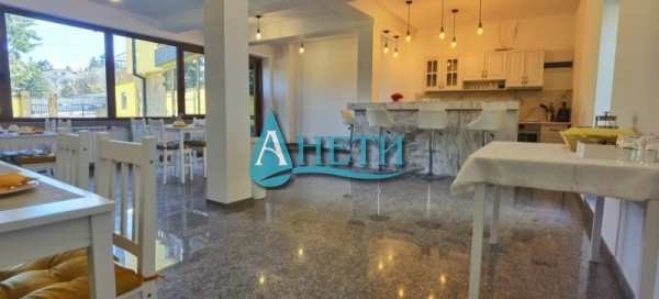 Продава  хотел град София, Драгалевци
      1400 кв.м