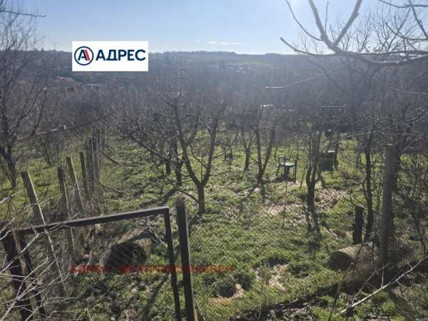 Продава парцел, с. радишево, област плевен