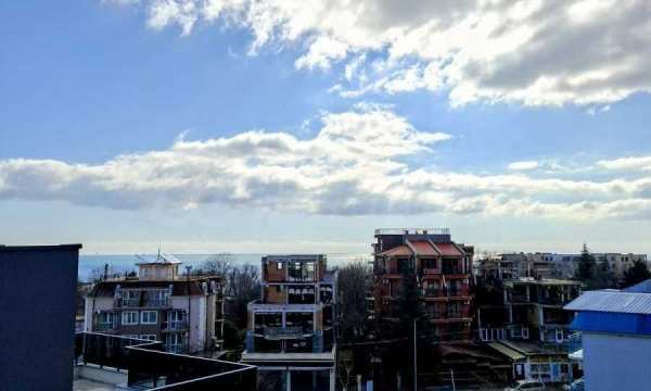 Продава 4-стаен, с. равда, област бургас